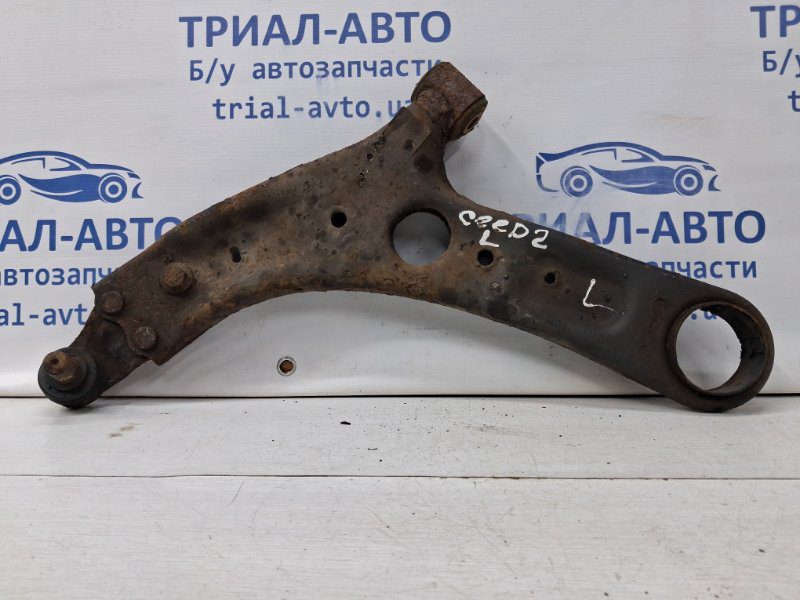 Рычаг левый Kia Ceed 2012-2018 54500A6200 (Арт. 60071) Рычаг левый Kia Ceed 2012-2018 54500A6200 (Арт. 60071)