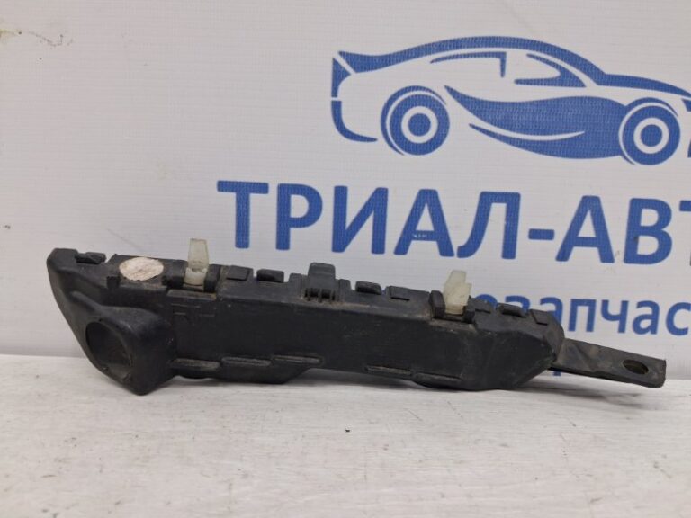 Кронштейн бампера передний правый Kia Ceed JD 1.6 DIESEL D4FB 2012 (б/у)