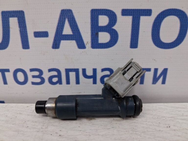 Форсунка топливная Toyota Prado 2002-2009 2320939015 (Арт. 60288)