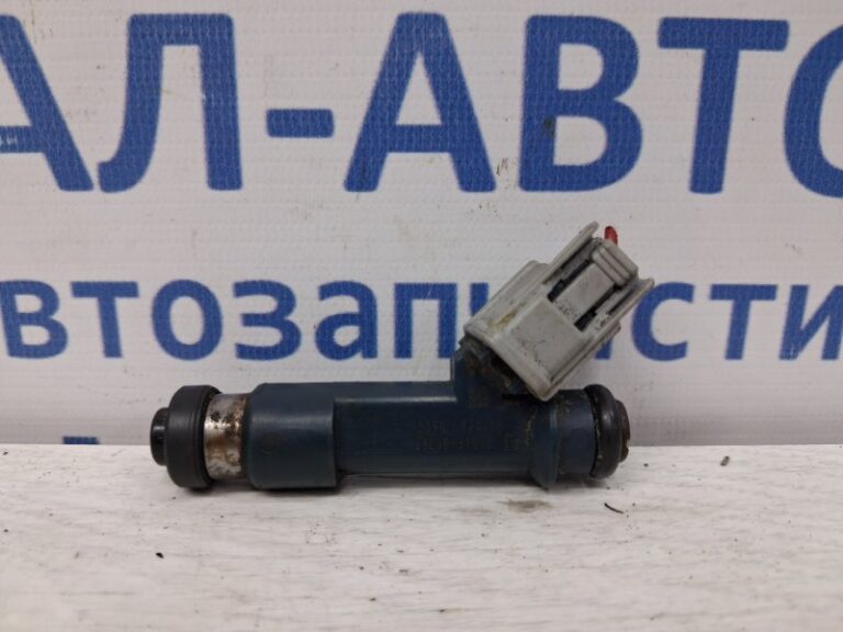 Форсунка топливная Toyota Prado 2002-2009 2320939015 (Арт. 60289)
