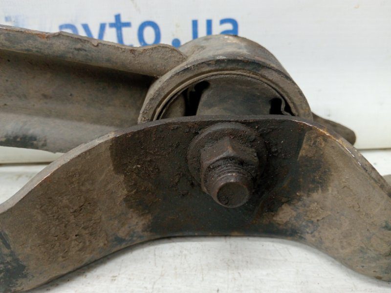 Рычаг задней подвески продольный правый Toyota RAV 4 2005-2016 4877042040 (Арт. 60513) Рычаг задней подвески продольный правый Toyota RAV 4 2005-2016 4877042040 (Арт. 60513)