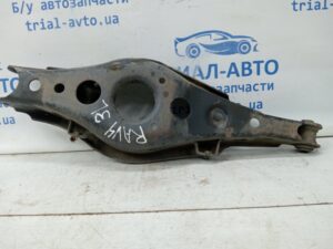 Рычаг задней подвески нижний поперечный (под пружину) Toyota RAV 4 2005-2016 4874042010 (Арт. 60518)