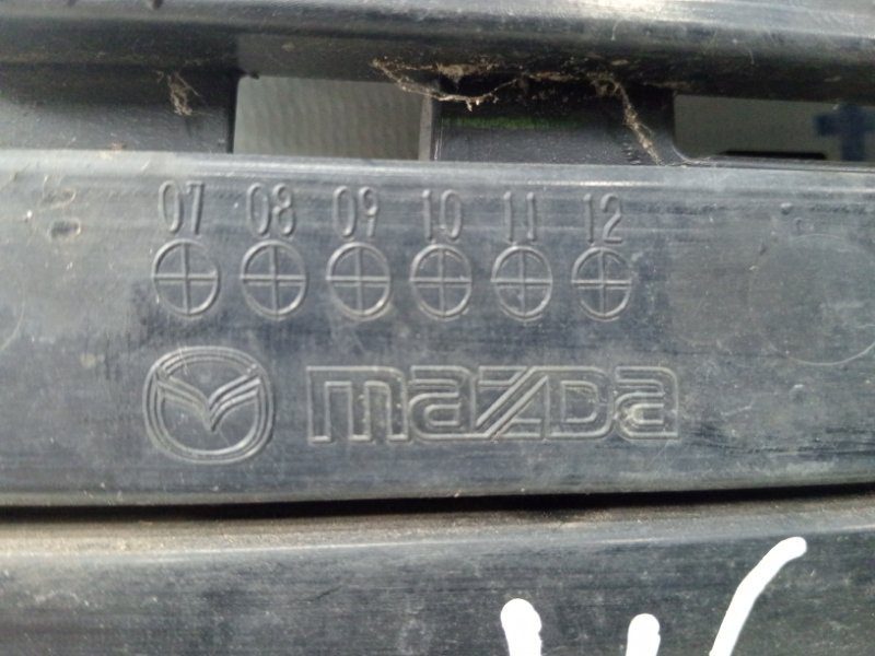 Решетка переднего бампера правая Mazda 6 2007-2013 (Арт. 60682) Решетка переднего бампера правая Mazda 6 2007-2013 (Арт. 60682)