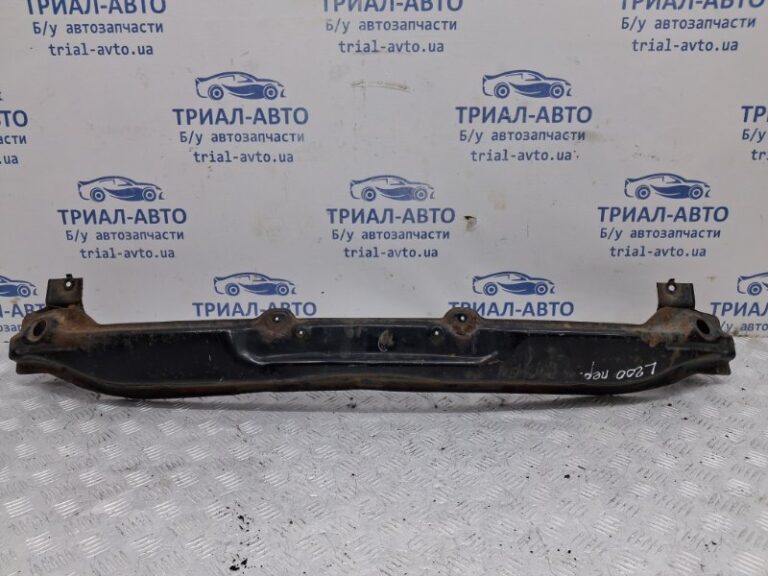 Усилитель бампера передний Mitsubishi L200 2006-2015 MN142537 (Арт. 60687)