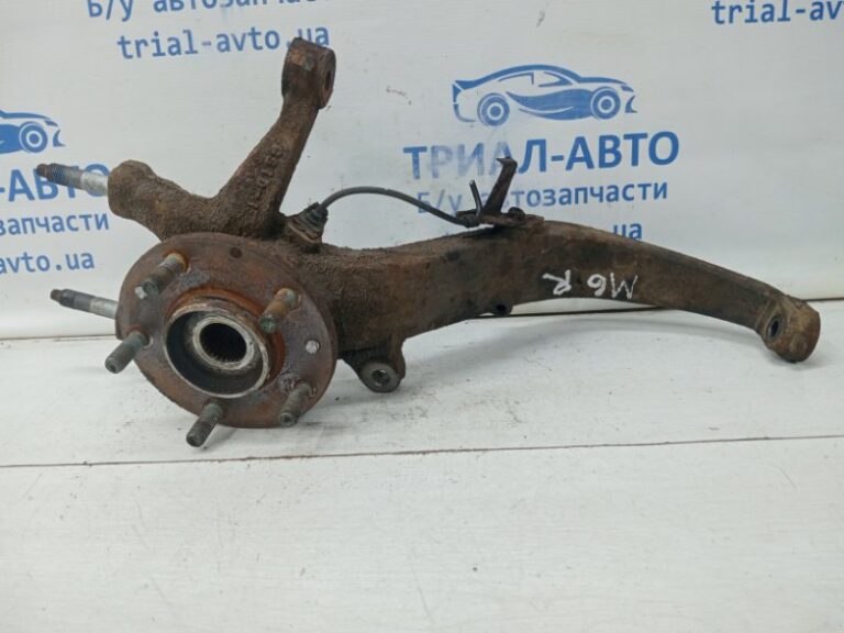 Кулак поворотный правый со ступицей Mazda 6 2007-2013 GS1D33021 (Арт. 60734)