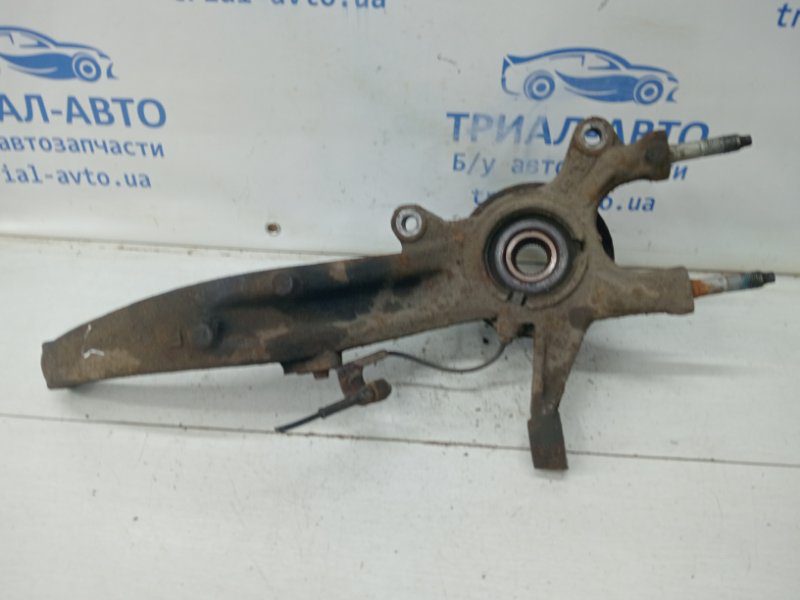 Кулак поворотный левый со ступицей Mazda 6 2007-2013 GS1D33031 (Арт. 60735) Кулак поворотный левый со ступицей Mazda 6 2007-2013 GS1D33031 (Арт. 60735)