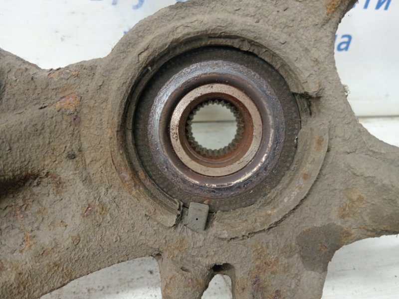 Кулак поворотный левый со ступицей Mazda 6 2007-2013 GS1D33031 (Арт. 60735) Кулак поворотный левый со ступицей Mazda 6 2007-2013 GS1D33031 (Арт. 60735)