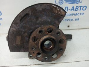 Кулак поворотный правый со ступицей SsangYong Korando 2010-2019 4122134003 (Арт. 60737)