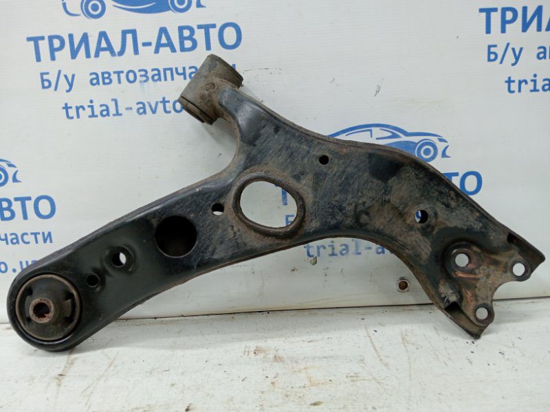 Рычаг левый Toyota RAV 4 2005-2016 4806942050 (Арт. 60766) Рычаг левый Toyota RAV 4 2005-2016 4806942050 (Арт. 60766)