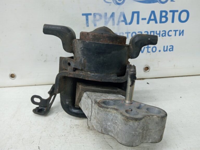 Подушка ДВС правая Toyota RAV 4 2012-2018  (Арт. 60794)