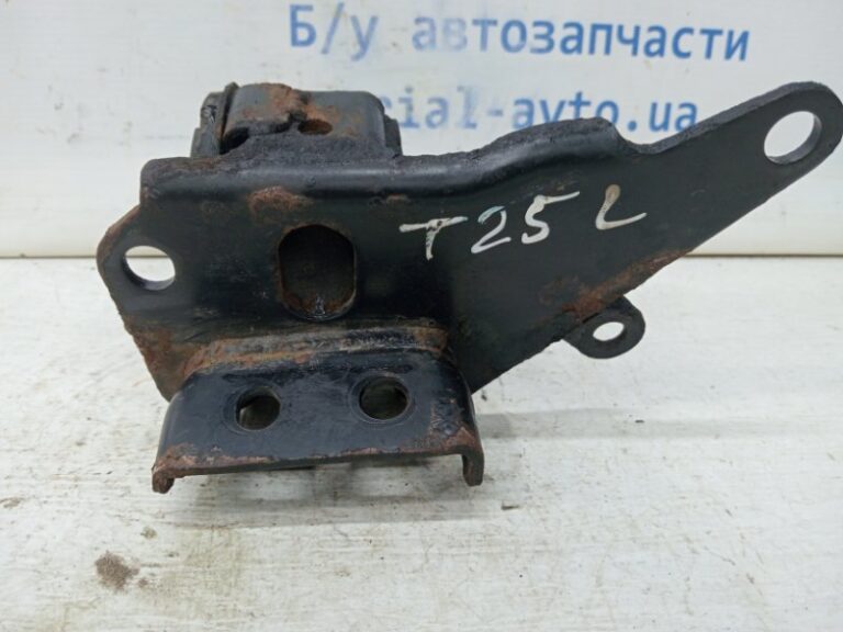Подушка ДВС левая Toyota Avensis 2003-2009 123720D120 (Арт. 60826)
