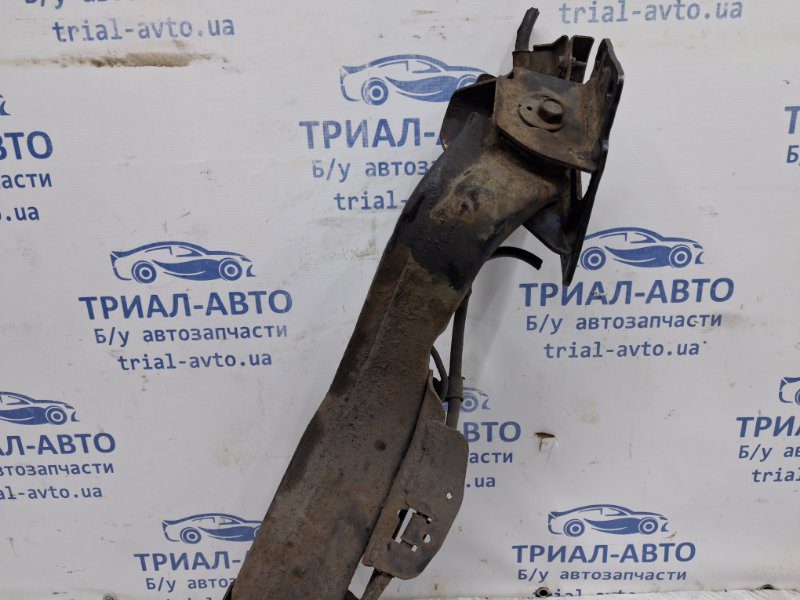 Рычаг задней подвески продольный левый Nissan X-Trail 2007-2015 55502JG000 (Арт. 60920) Рычаг задней подвески продольный левый Nissan X-Trail 2007-2015 55502JG000 (Арт. 60920)