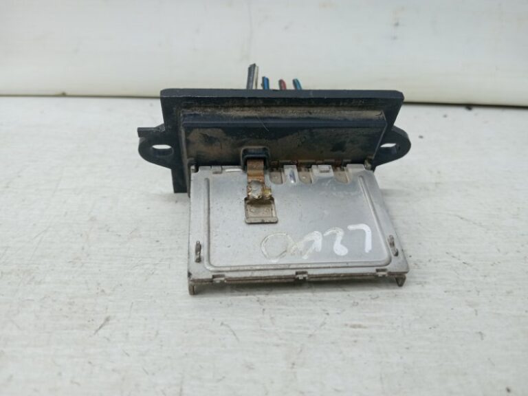 Резистор печки Mitsubishi L200 2006-2015 7801A390 (Арт. 61058)