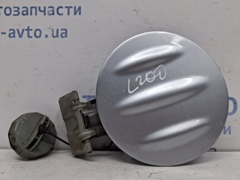Лючок бака Mitsubishi L200 2006-2015 5940A031 (Арт. 61146)