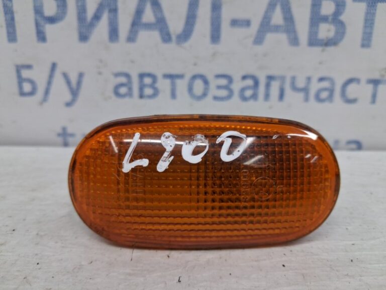 Повторитель поворотника Mitsubishi L200 2006-2015 8351A003 (Арт. 61263)