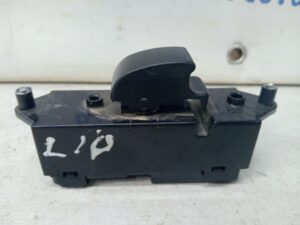 Кнопка стеклоподъемника Mitsubishi Lancer 2007-2017 8608A067 (Арт. 61319)