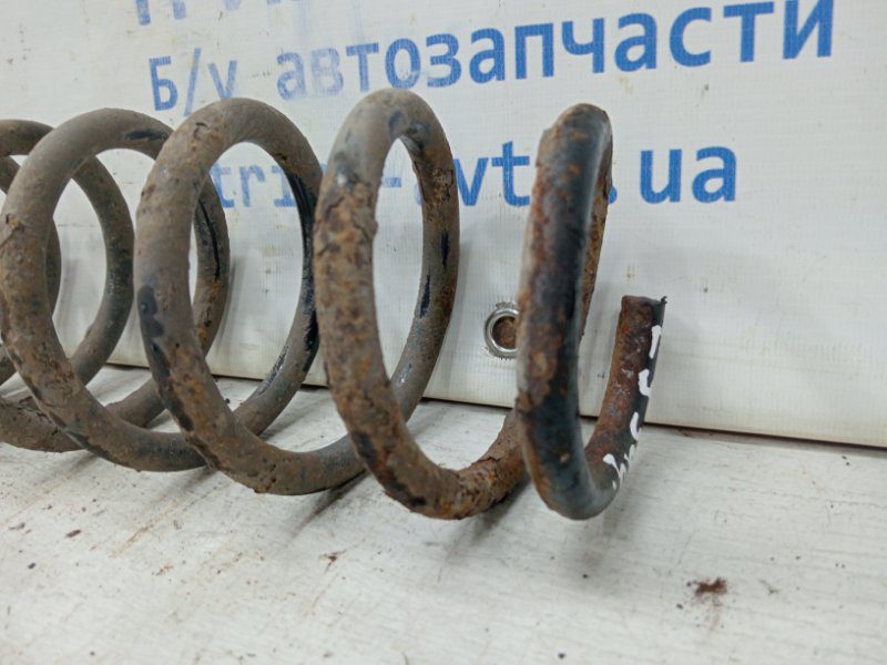Пружина задняя Mitsubishi Lancer 2003-2009 MR594980 (Арт. 61409) Пружина задняя Mitsubishi Lancer 2003-2009 MR594980 (Арт. 61409)