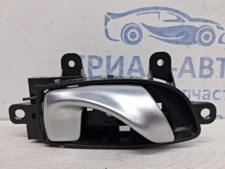 Ручка двери внутренняя правая Infiniti Q50 V37 2.2 DIESEL OM651 2013 (б/у)