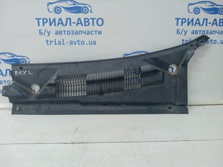 Дефлектор дворников SsangYong Rexton 2006-2012 7941008000 (Арт. 61562)