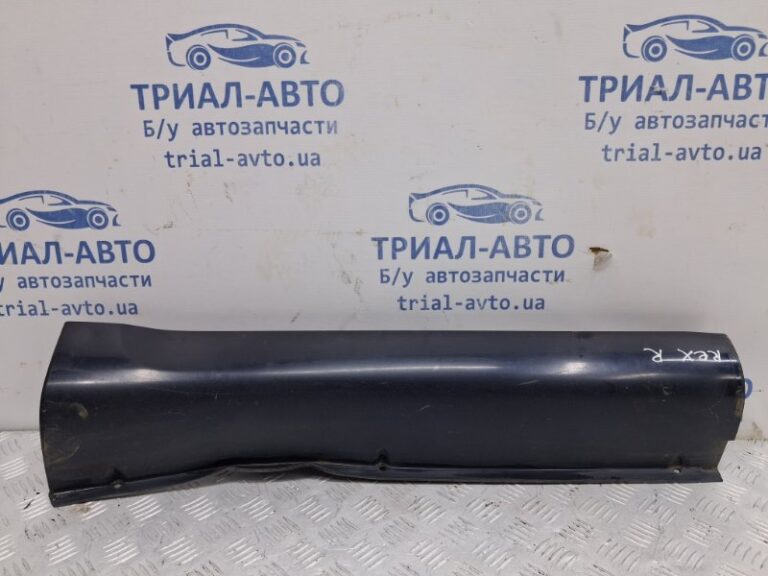 Накладка порога внешняя правая SsangYong Rexton Y250 2.7 D27DT 2006 задн. (б/у)
