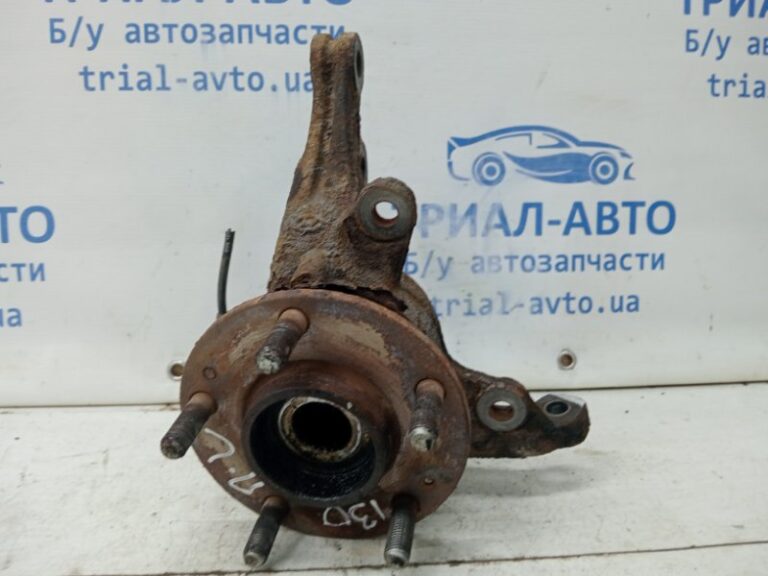 Кулак поворотный левый со ступицей Hyundai I30 2007-2012 517152H100 (Арт. 61772)