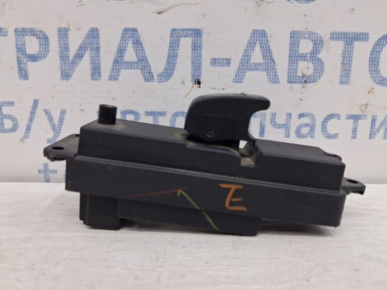 Кнопка стеклоподъемника Mazda 3 2003-2009 BS3E66370 (Арт. 61873)