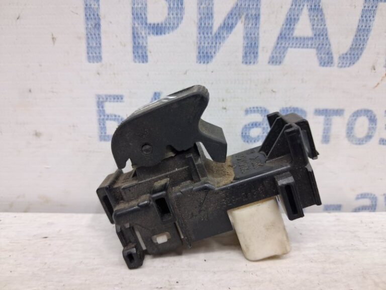 Кнопка стеклоподъемника Toyota RAV 4 2012-2018  (Арт. 61916)