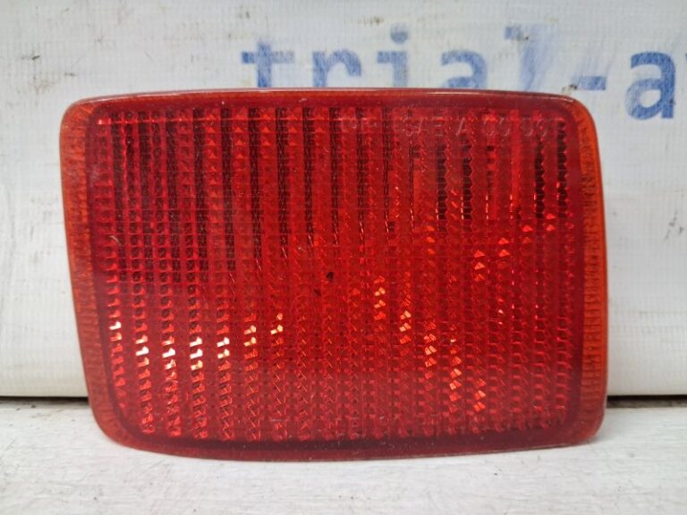 Катафот левый Suzuki Grand Vitara 2005-2016 3597065J01 (Арт. 62052)