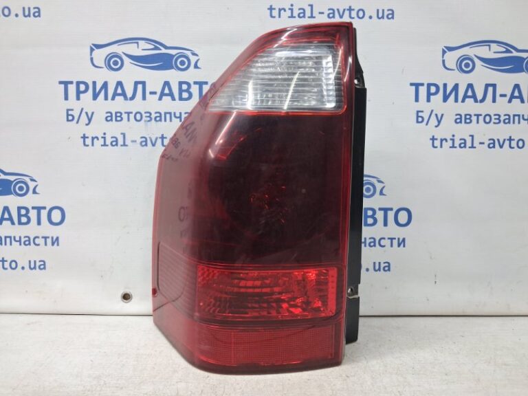 Фонарь задний внешний левый Mitsubishi Pajero Wagon 1999-2006 MN133769 (Арт. 62136)