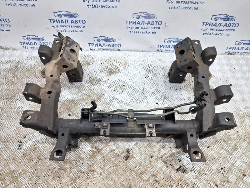 Балка передней подвески Mitsubishi Pajero Wagon 1999-2006 MR448101 (Арт. 62257) Балка передней подвески Mitsubishi Pajero Wagon 1999-2006 MR448101 (Арт. 62257)