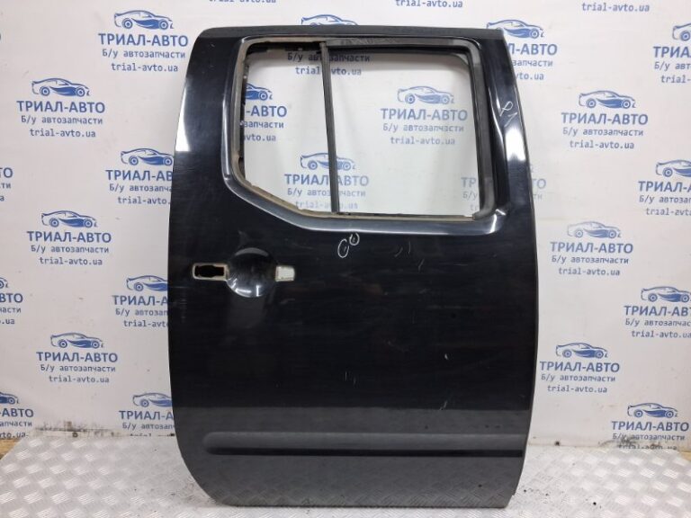 Дверь задняя правая Nissan Navara 2004-2015 82100EB332 (Арт. 62306)