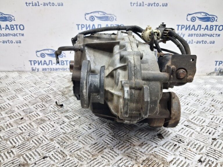 Раздаточная коробка Kia Sorento BL 2.5 DIESEL D4CB 2002 (б/у)