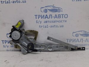 Стеклоподъемник задний правый Kia Sorento 2002-2011 834023E002 (Арт. 62704)
