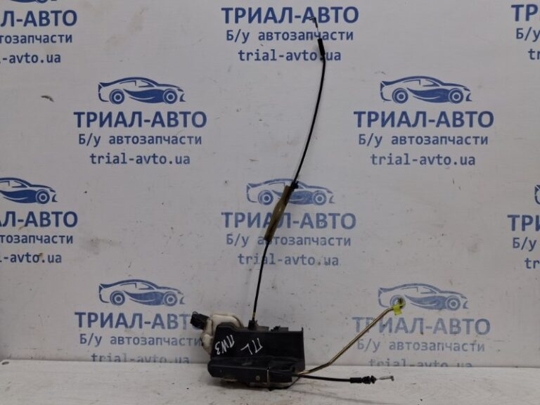 Замок двери передний левый Mitsubishi Pajero Wagon 1999-2006 MR573707 (Арт. 62743)