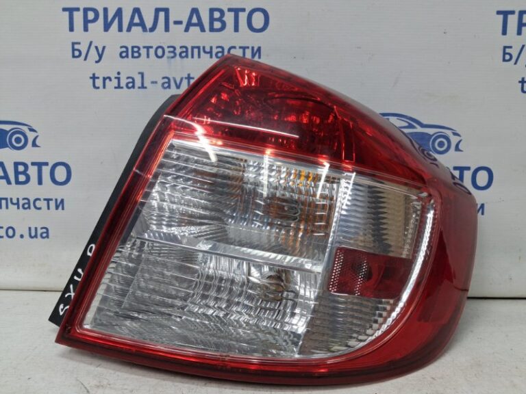 Фонарь задний внешний правый Suzuki SX4 2006-2014 3565080J50 (Арт. 62922)