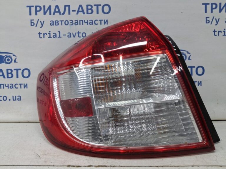 Фонарь задний внешний левый Suzuki SX4 2006-2014 3567080J50 (Арт. 62923)