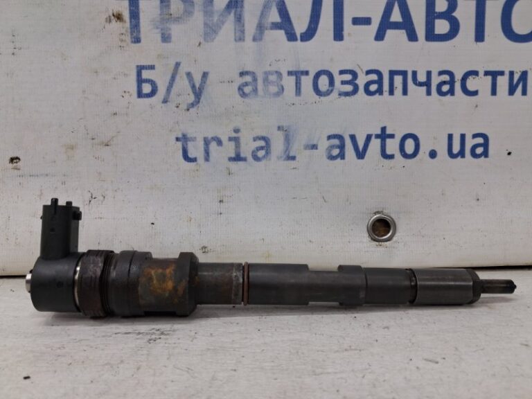Форсунка топливная Kia Sorento BL 2.5 DIESEL D4CB 2002 (б/у)
