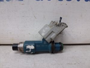 Форсунка топливная Suzuki SX4 2006-2014 1571065J00 (Арт. 62938)