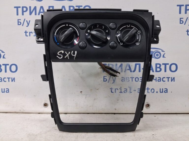 Блок управления кондиционером Suzuki SX4 2006-2014 7382479J0 (Арт. 62985)