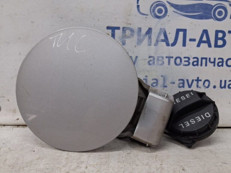 Лючок бака Hyundai Tucson 2004-2009 695102E000 (Арт. 62997)
