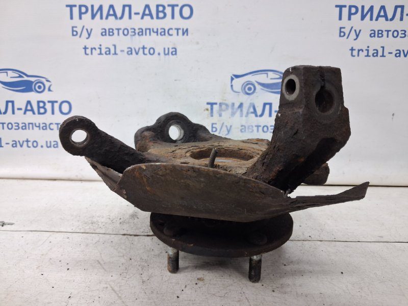 Кулак поворотный правый со ступицей Kia Sorento 2002-2011 517163E250 (Арт. 63038) Кулак поворотный правый со ступицей Kia Sorento 2002-2011 517163E250 (Арт. 63038)