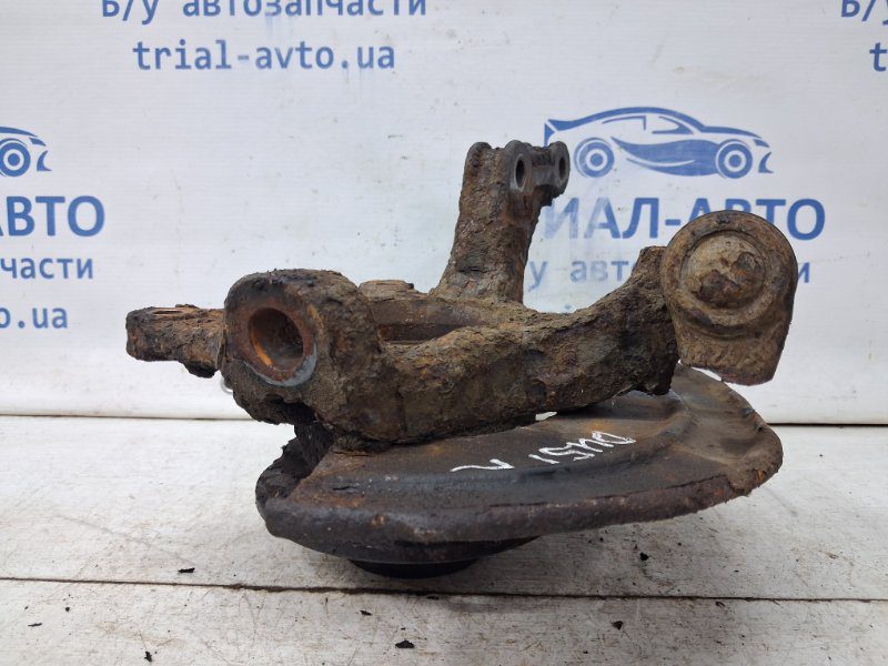 Кулак поворотный правый со ступицей Dacia Duster 2010-2017 8200881916 (Арт. 63057) Кулак поворотный правый со ступицей Dacia Duster 2010-2017 8200881916 (Арт. 63057)