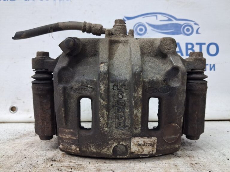 Суппорт передний правый Kia Sorento 2002-2011 581303E600 (Арт. 63064)