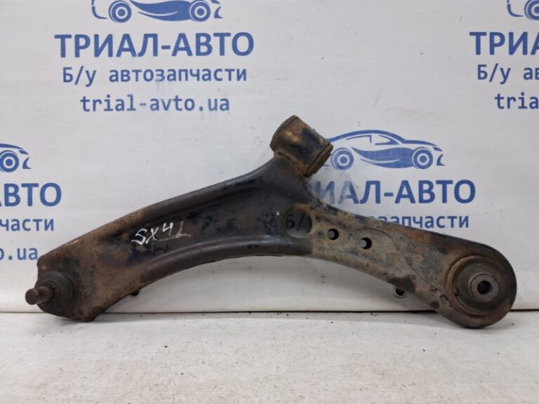 Рычаг левый Suzuki SX4 2006-2014 4520254L20 (Арт. 63166)