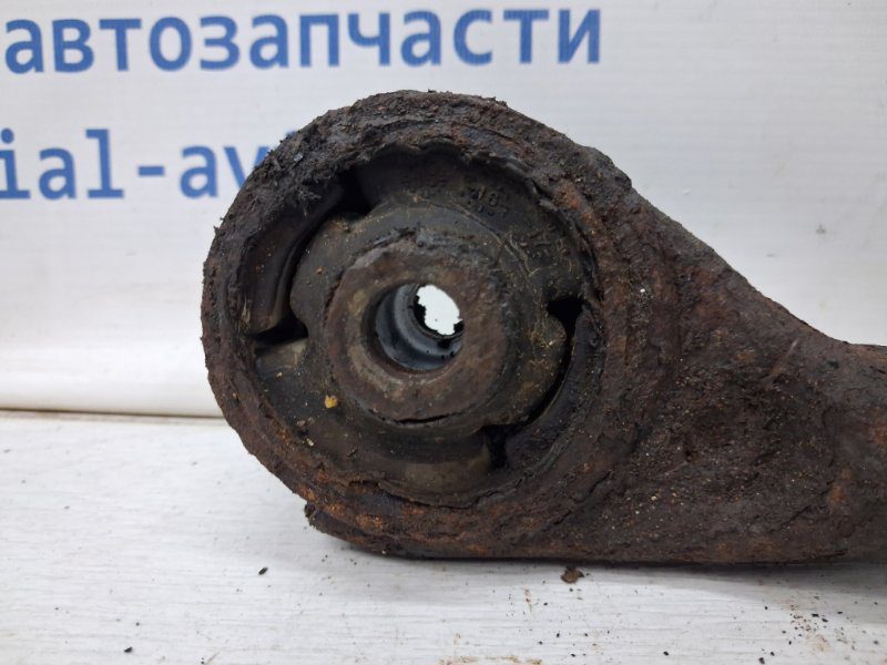 Рычаг правый Hyundai Tucson 2004-2009 545012E011 (Арт. 63179) Рычаг правый Hyundai Tucson 2004-2009 545012E011 (Арт. 63179)