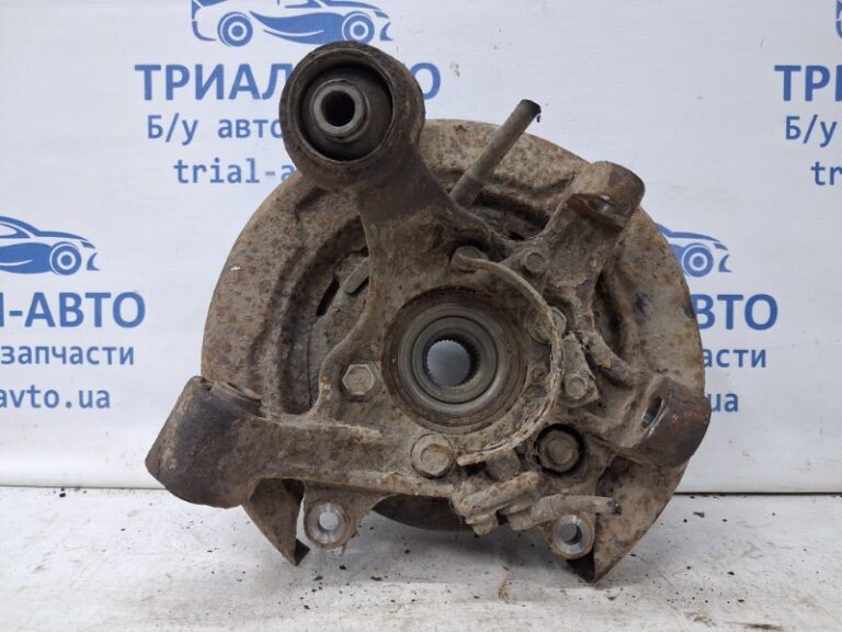 Цапфа задняя правая Mitsubishi Pajero Wagon 1999-2006 MR418066 (Арт. 63190)