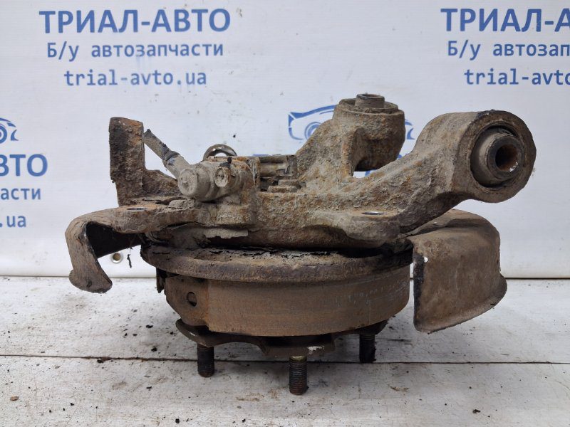 Цапфа задняя левая Mitsubishi Pajero Wagon 1999-2006 MR418065 (Арт. 63191) Цапфа задняя левая Mitsubishi Pajero Wagon 1999-2006 MR418065 (Арт. 63191)