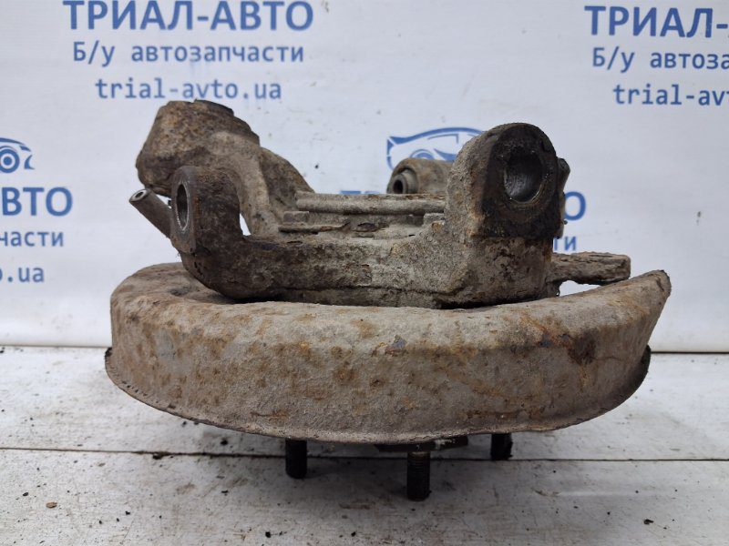 Цапфа задняя левая Mitsubishi Pajero Wagon 1999-2006 MR418065 (Арт. 63191) Цапфа задняя левая Mitsubishi Pajero Wagon 1999-2006 MR418065 (Арт. 63191)