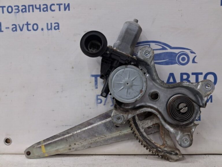 Стеклоподъемник задний правый Lexus RX 350 2003-2009 69804AA020 (Арт. 63290)