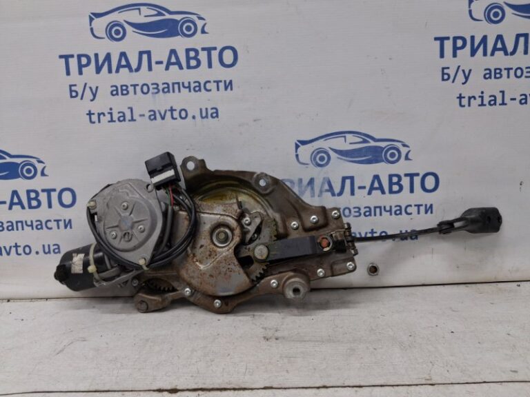 Привод открытия крышки багажника Lexus RX 350 2003-2009  (Арт. 63326)
